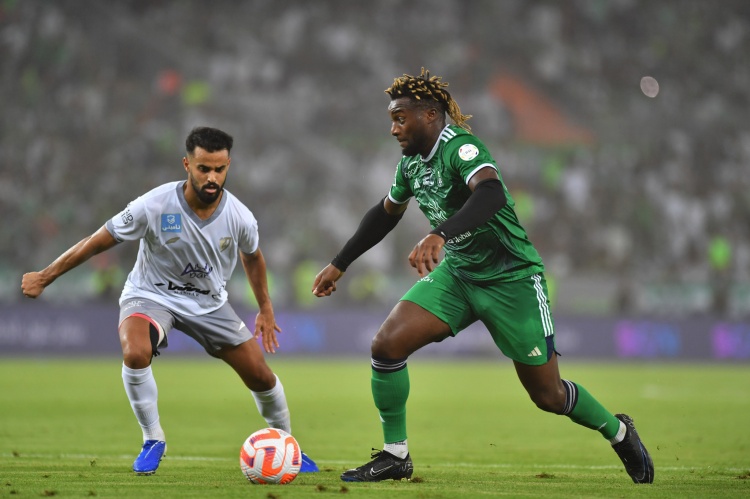  记者：那不勒斯和吉达国民达成全面协议，即将签下圣马克西曼